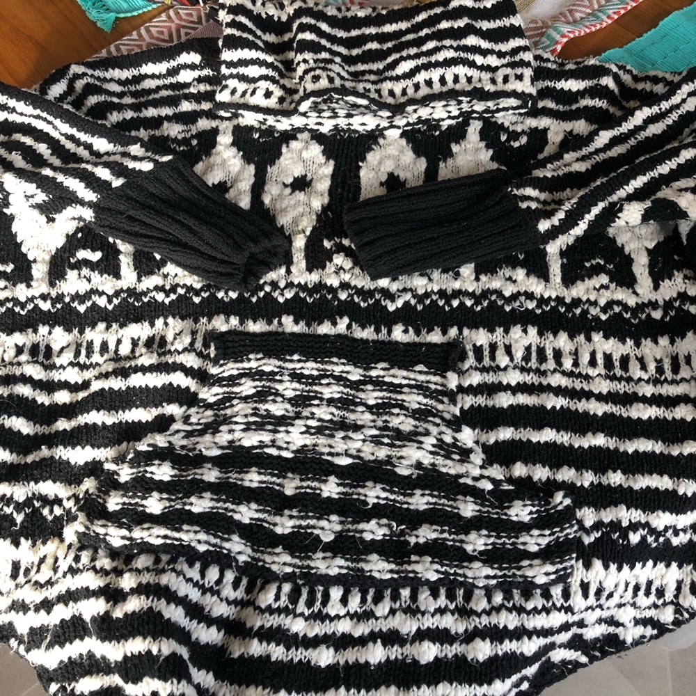 Free people poncho